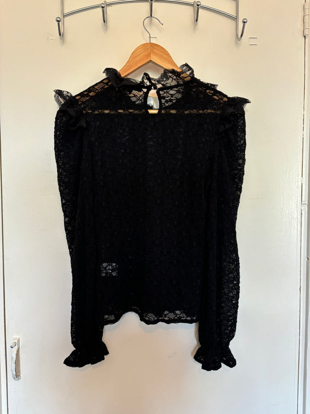 Trifle Lace Top