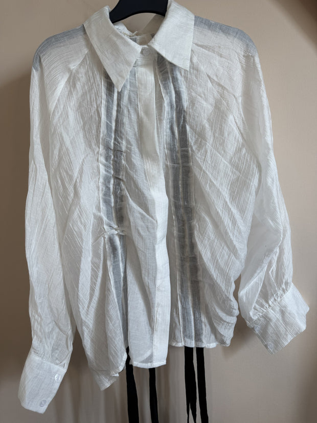 <b> Ghospell </b> Gene Drawstring Shirt