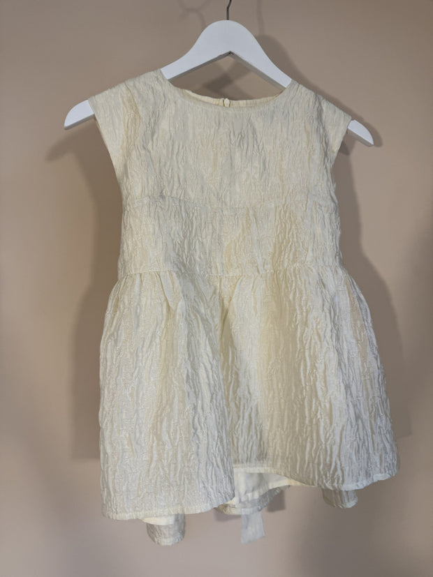 <b>DREAM</b> Oyster Jacquard Top