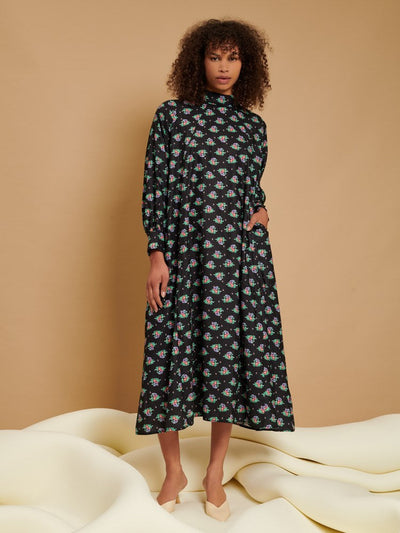 <b>Ghospell</b> Lois Floral Maxi Dress