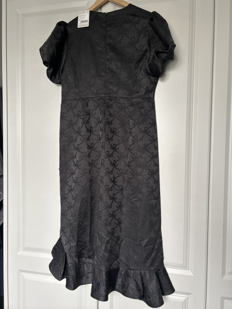 【sister jane】Waterfall Midi Dress リボン フリル ジャガード Waterfall Midi Dress – Sister Jane