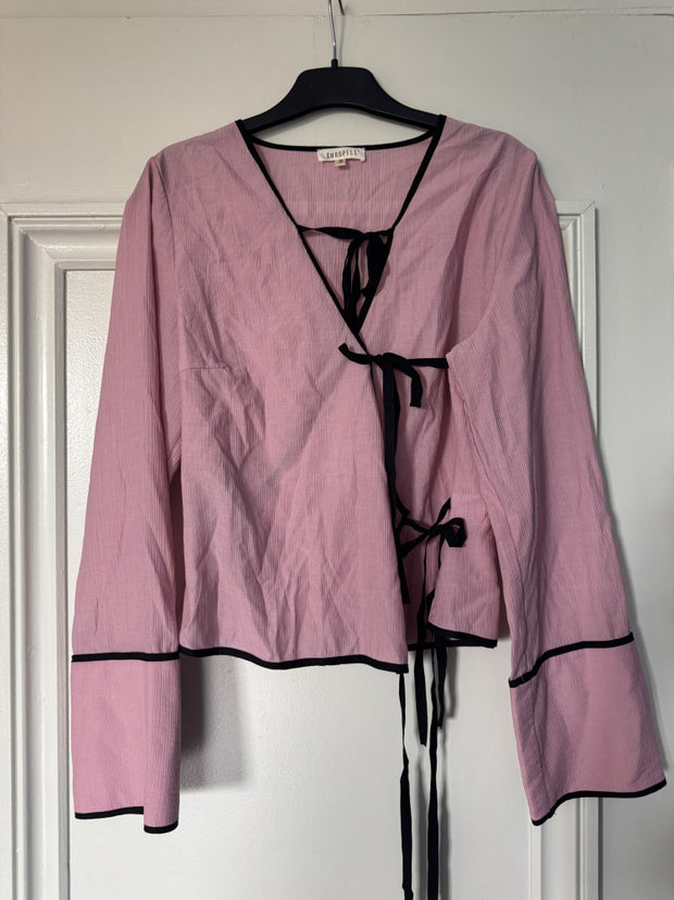 <b> Ghospell </b> Davina Wrap Top