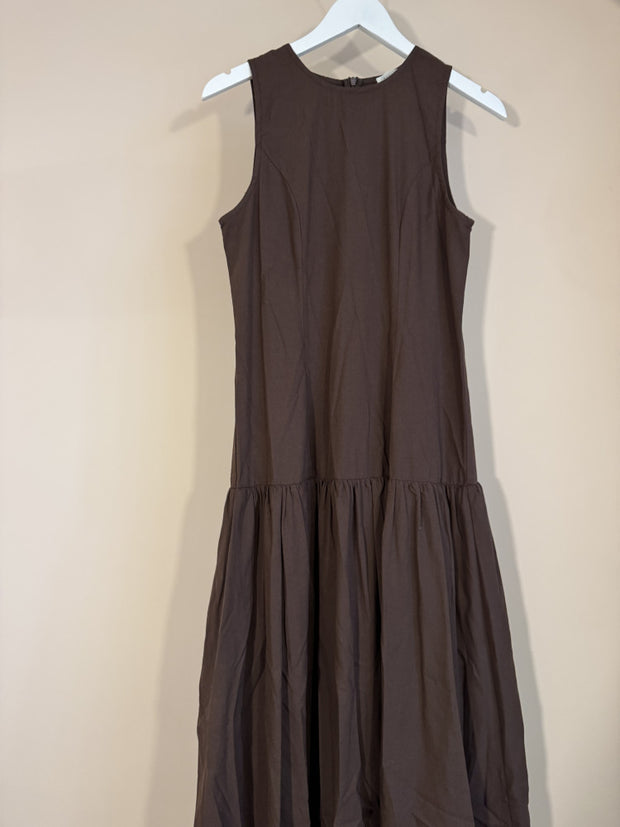 <b> Ghospell </b> Maryam Midi Dress